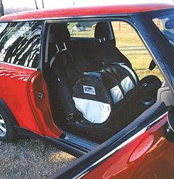 Pet Tube on passenger seat of Mini