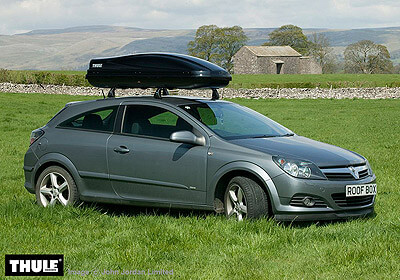Thule Atlantis 600 gloss black box no. 666-4 
