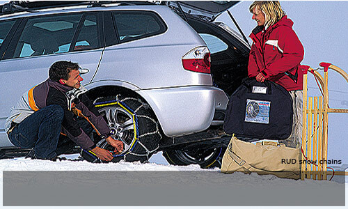 This is The Roof Box Company's website, the UK's leading mail order supplier of car snow chains/snowchains from RUD, Spikes-Spider, KWB, Maggi TRAK, Farad and AutoSock for sale or rental.
