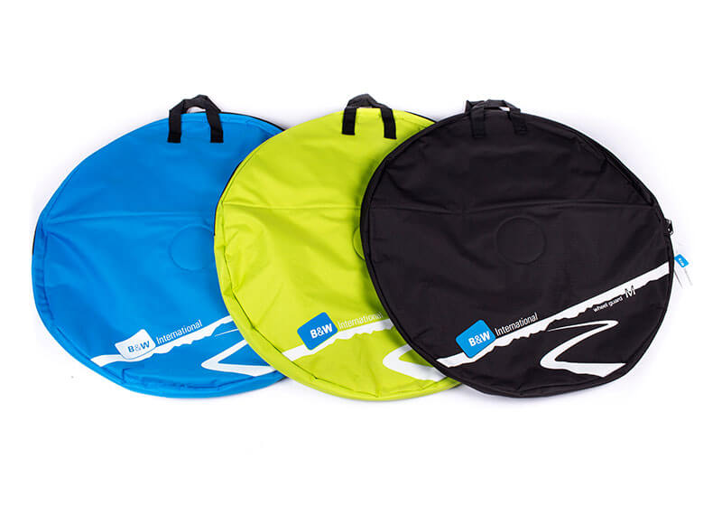 :B&W wheel bag (black) M (up to 28" wheels)