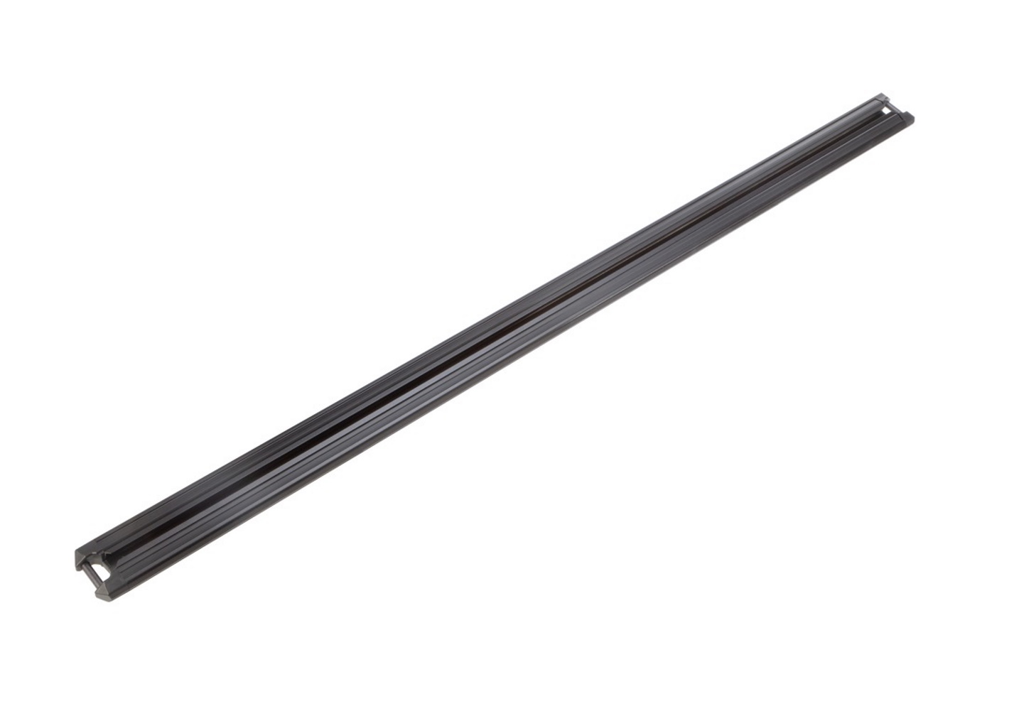 Range Rover series III (2002 to 2013):Yakima TrimHD 2 bar system with 137cm roof bars and K399 fitting kit