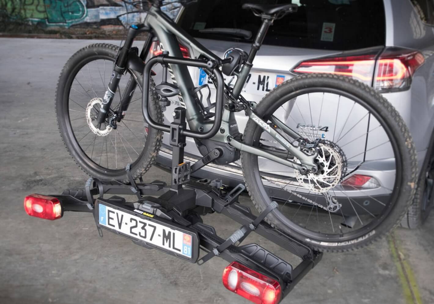 BUZZ RACK Scorpion Lite 2 folding bike rack