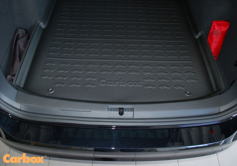 VW Golf est (13 on) boot floor in upper positionCarbox Form S boot