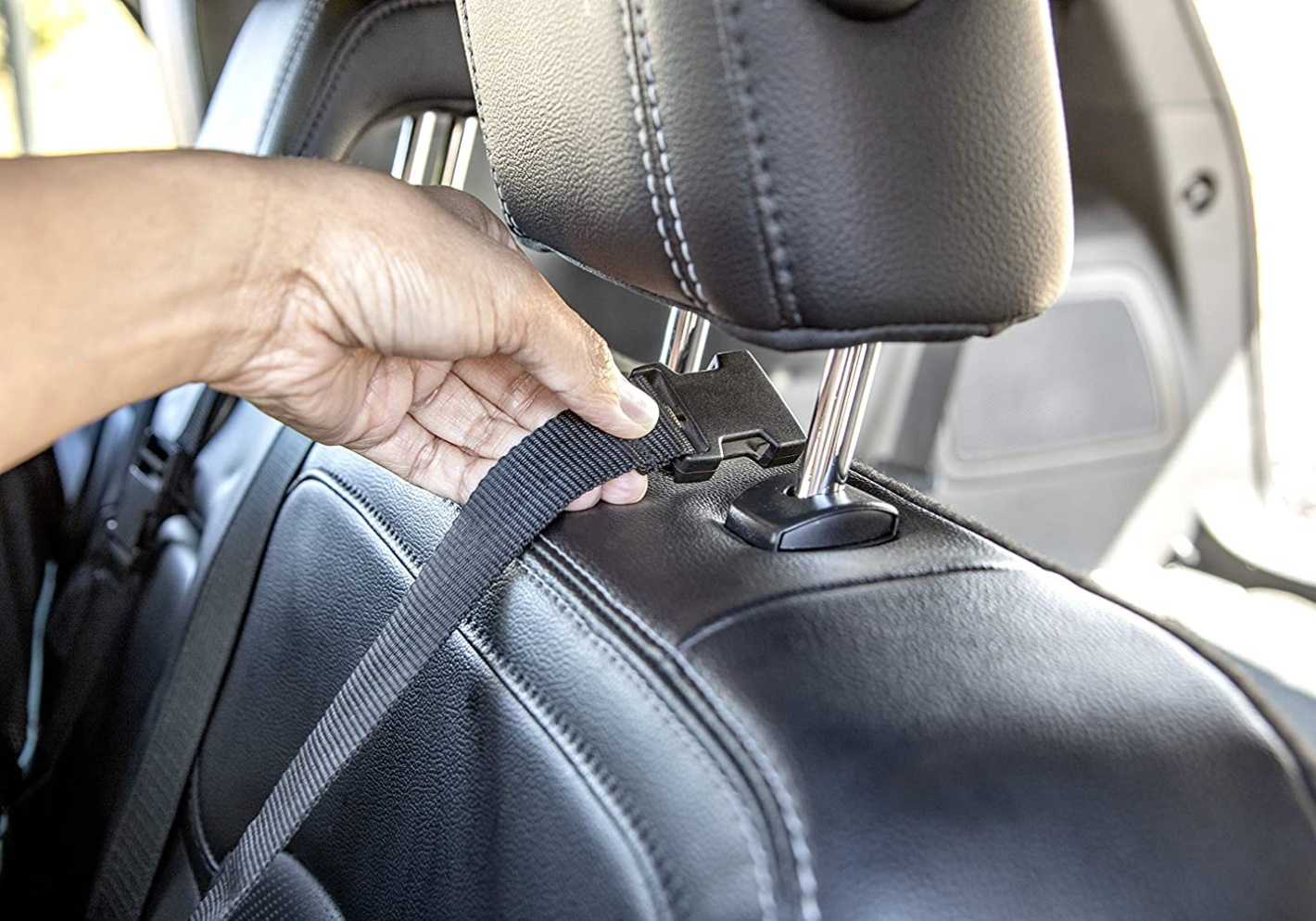 SHERPA Pet Tube car carrier, large, no. 55512.