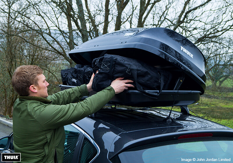 Thule Pacific 200 roof box, black glossy, no. 631260