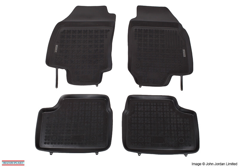 Opel Vectra five door (2002 to 2008):Rezaw-Plast floor mats (set of 4), black, no. RZ240502