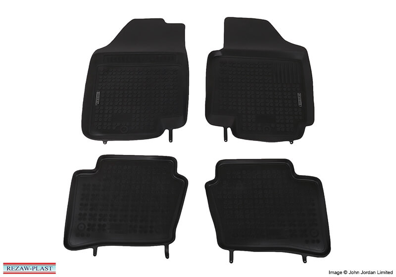 Volkswagen VW Golf three door (1998 to 2004):Rezaw-Plast floor mats (set of 4), black, no. RZ242003