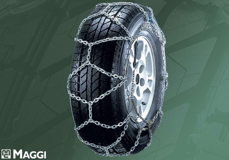 Nissan PickUp King Cab (2002 to 2006):Maggi RAPID-MATIC V5 4x4 chains (pair) no. MG114