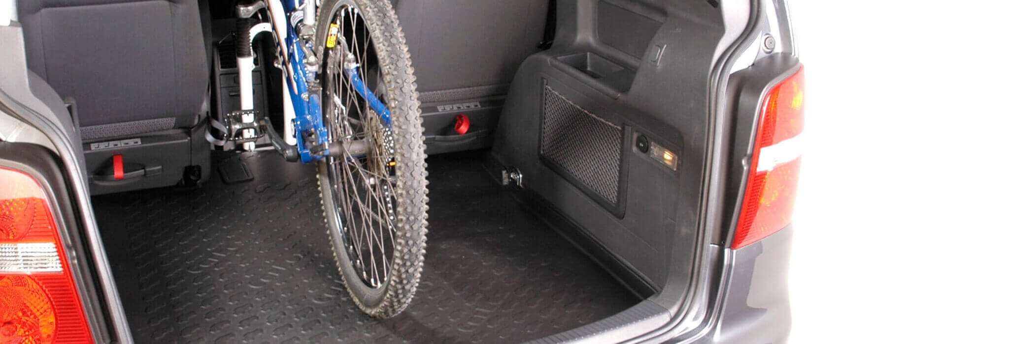 Carbox boot liner with a bike
