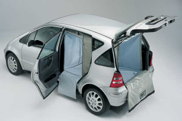 Safe Bag fitting guide: 1. Hook around interior handles. 2. Hook to your tailgate. 3. Hook to fixing points provided in your car. 4. Openings correspond with the rear doors and the rear passenger side seat (long Safebag only) to facilitate loading and unloading. Safe Bag fitting guide: 1. Hook around interior handles. 2. Hook to your tailgate. 3. Hook to fixing points provided in your car. 4. Openings correspond with the rear doors and the rear passenger side seat (long Safebag only) to facilitate loading and unloading.